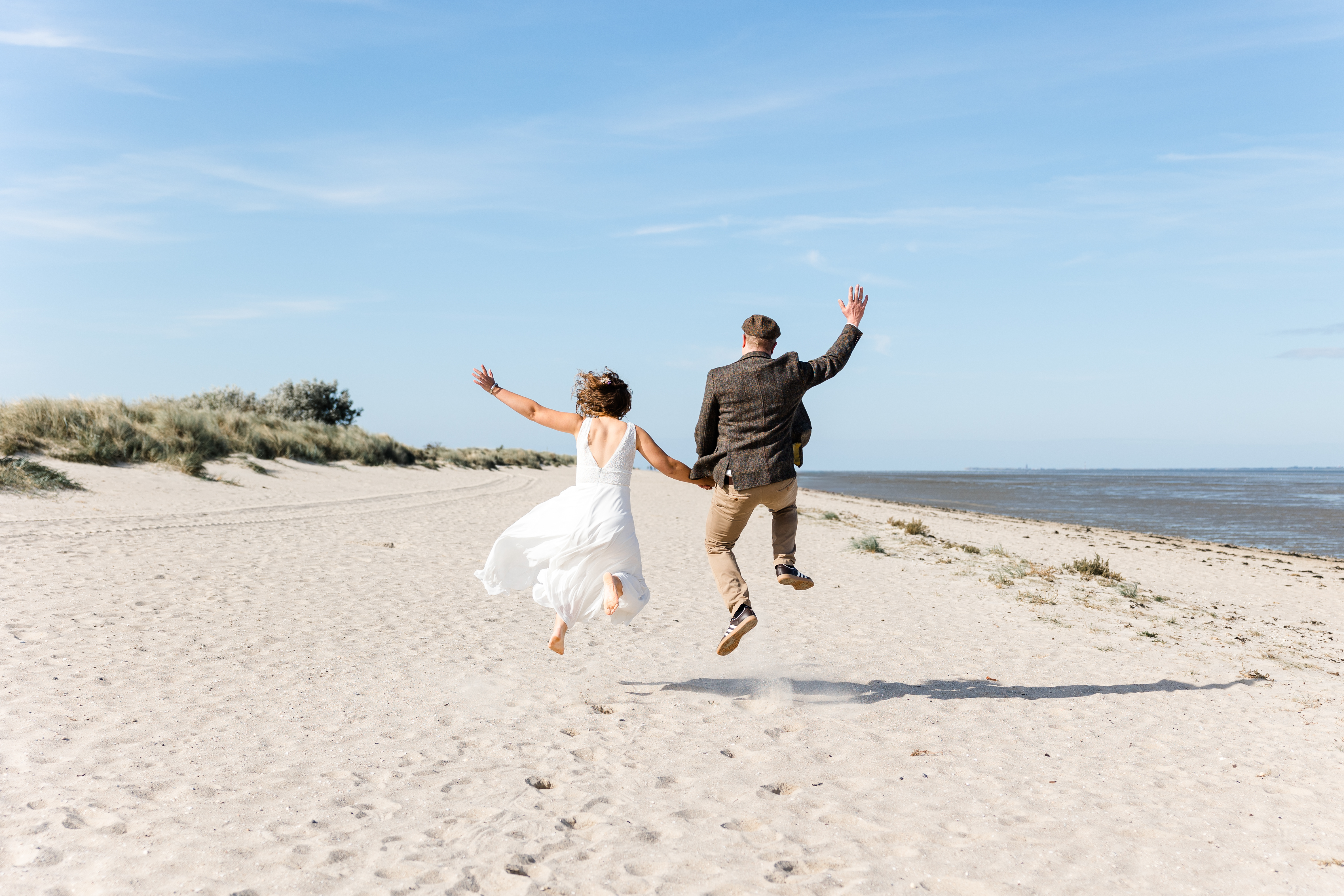 Hochzeit am Strand. Paarshooting in Schleswig-Holstein.