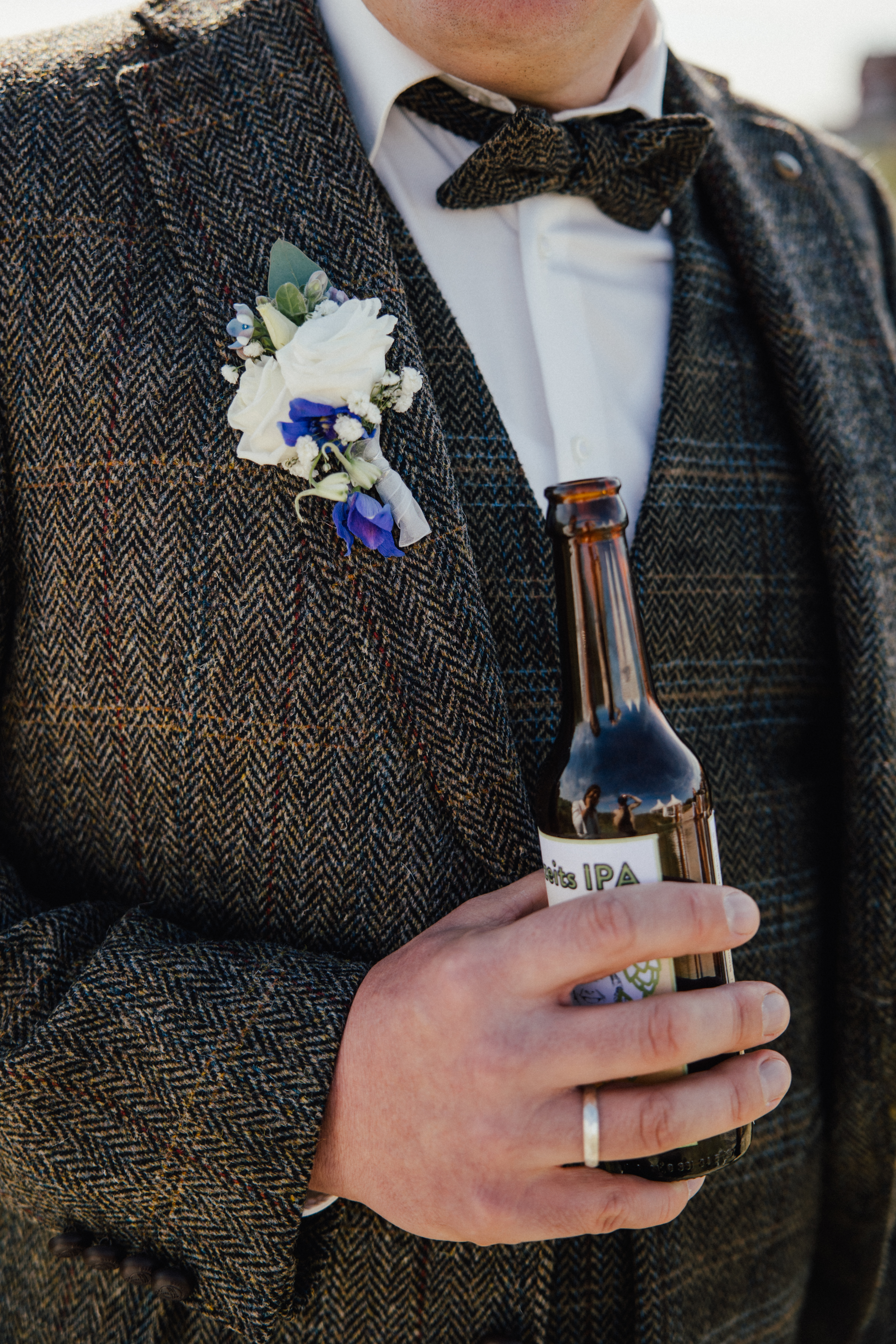 Hochzeitsringe als Detailaufnahme, zeitlose Hochzeitsfotografie